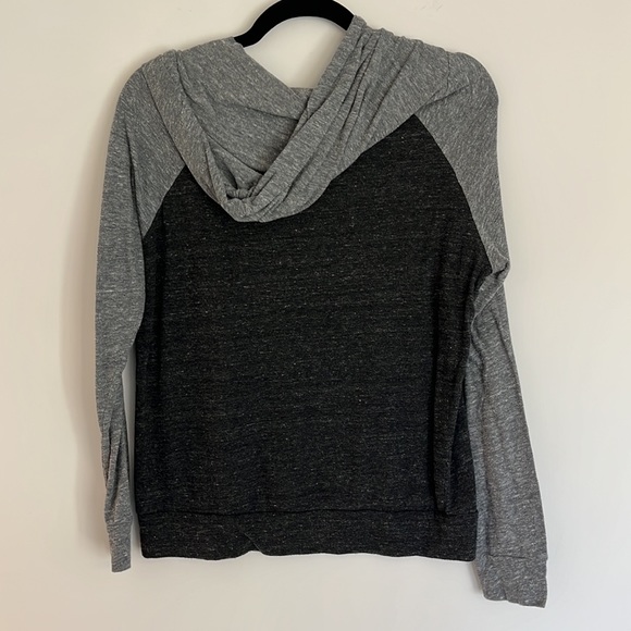 New Era Atlanta United Sweatshirt - Picture 3 of 3